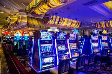 sixes Evolution Slots কালেকশন